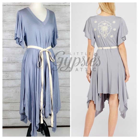 entro Dresses & Skirts - Entro Simple Days Effortless Dress